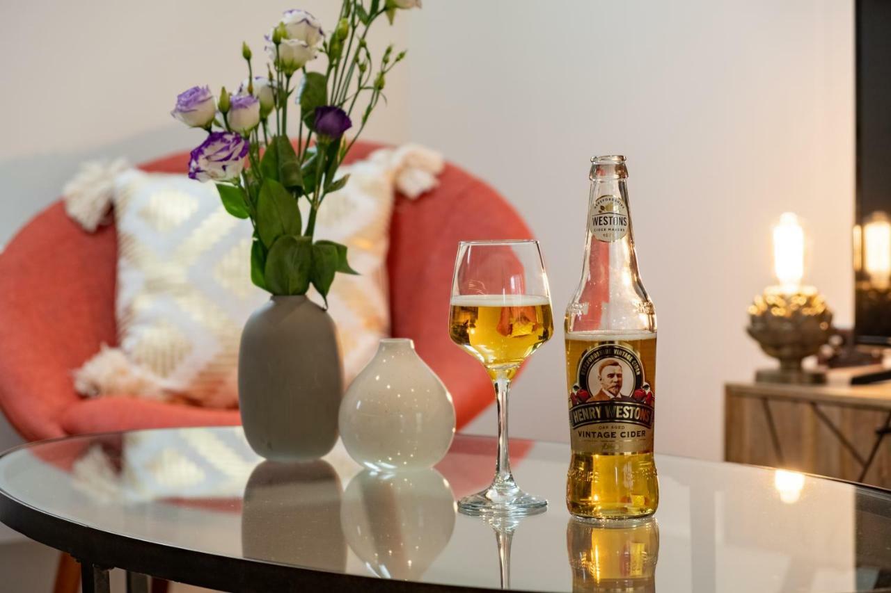 Sweet - Mile End Apartament *